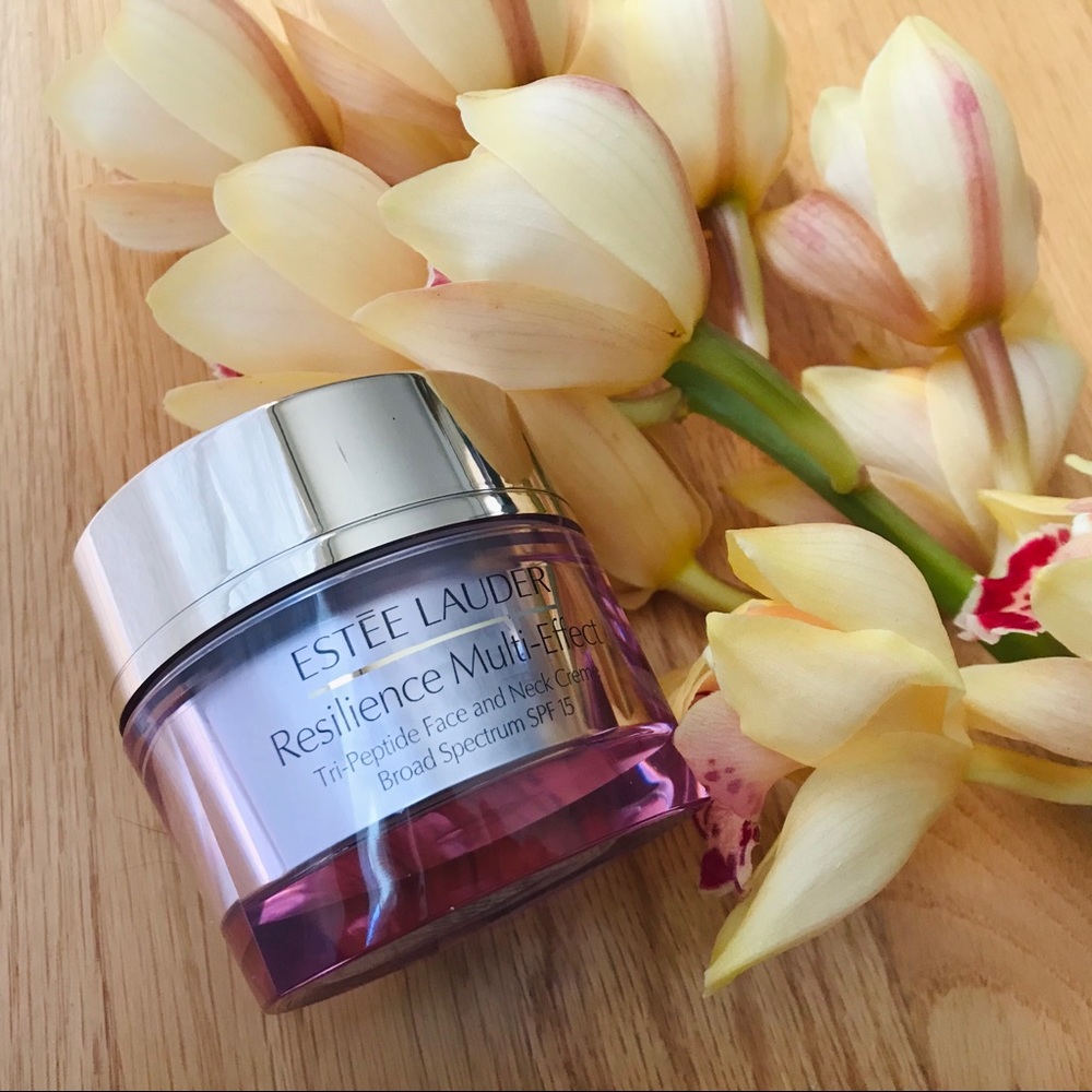 Estée Lauder Resilience Multi-Effect - Picture 3 of 4
